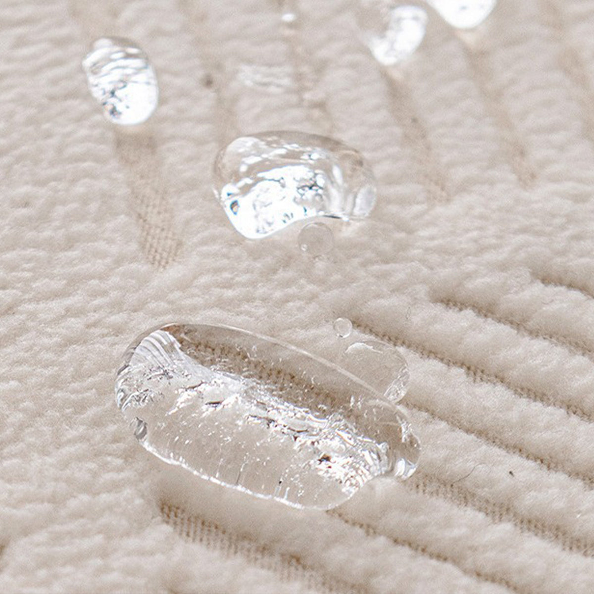 Spill-Resistant Honeycomb Stretch Sofa Cover